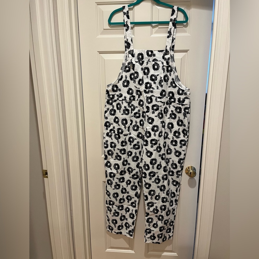 NWT Black and White Flower Overalls